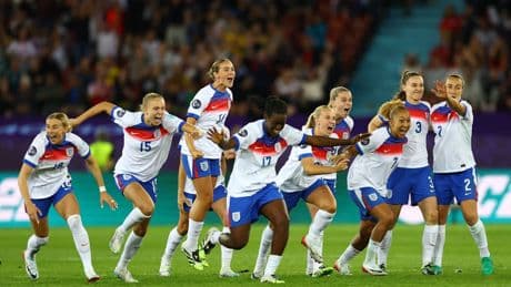 Chloe Kelly brings magic and sheer chaos as England abandon all logic