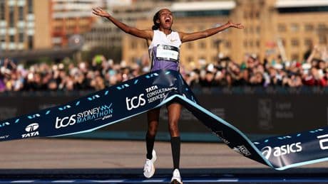 Sifan Hassan debuteert in marathon New York: ’Ze zeggen dat het de grootste race ter wereld is’