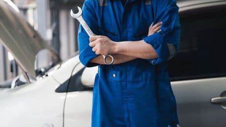 Mechanic tells drivers to 'stop buying' this car due to higher fuel charges