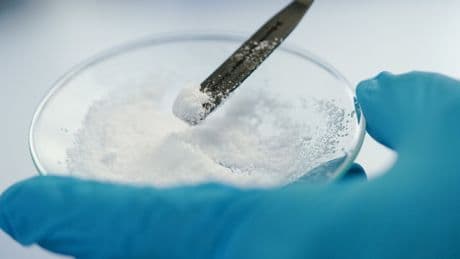 Lithium wird knapp: Studie warnt vor Engpässen bei Rohstoffen für E-Autos