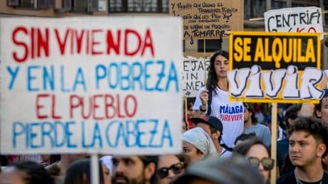 Málaga, Alicante y Madrid encabezan la masificación de viviendas turísticas