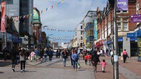Seaside city is home to 'longest high street' in UK but not everyone loves it