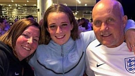 Ella Toone's gift from pals that means she can 'hug' late dad at Women's Euros