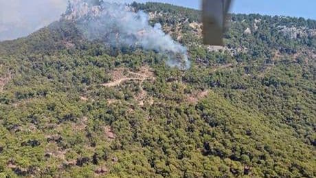 Antalya'da orman yangını! Havadan ve karadan müdahale ediyor