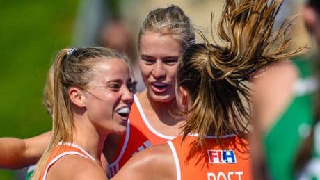 Hockeyvrouwen overtuigen niet in eerste EK-duel, maar winnen wel van Ierland