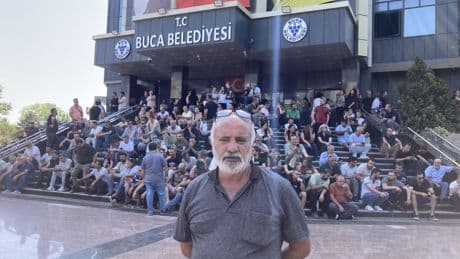 Bucalı yurttaşlar işçilere maaş ödenmemesine tepkili: “Vergilerimiz nereye gidiyor?”