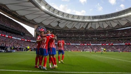 El Atlético se asegura la Supercopa de España