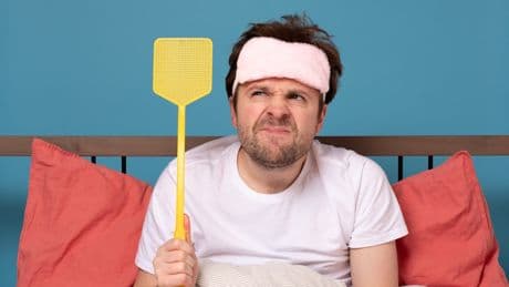 Spucke, Zwiebel, Salbe - So behandeln Sie Mückenstiche richtig