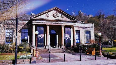 Historic opening night in Stirling as Mary, Queen of Scots casket goes on show