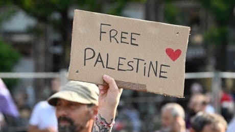 Sur le Tour de France, les manifestations contre la guerre à Gaza réprimées