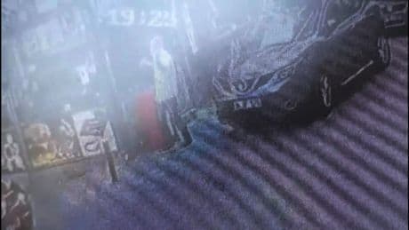 Otomobil almak istedi, oğlunun arkadaşları tarafından dolandırıldı