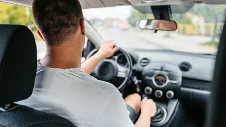 Este invento español podría salvar muchas vidas en la carretera: así funciona el radar anti-distracciones
