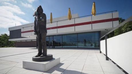 Kunstausstellungen: Minsk-Chefin: Haus soll aktiver Teil des Stadtlebens werden