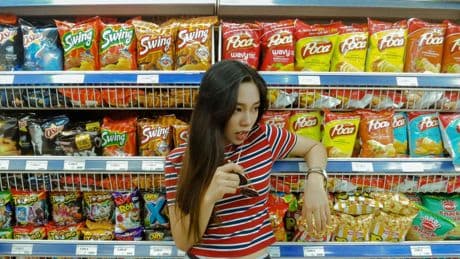El picoteo a examen: qué dice la ciencia realmente sobre hacer cinco comidas al día en España