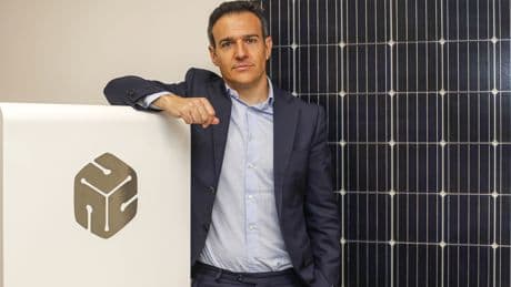 Turbo Energy alimentará las baterías de los coches eléctricos de Uber en España
