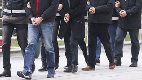 Uyuşturucu satıcılarına yönelik operasyonlarda 940 şüpheli yakalandı