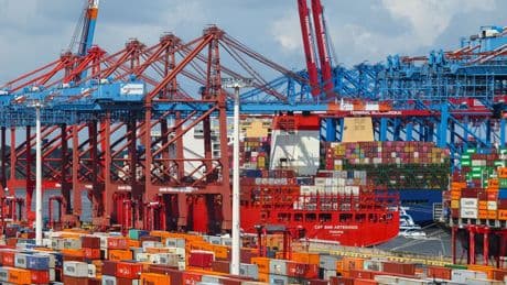 Außenhandel unter Druck: Exporteure erwarten Einbruch ihrer Geschäfte um 2,5 Prozent