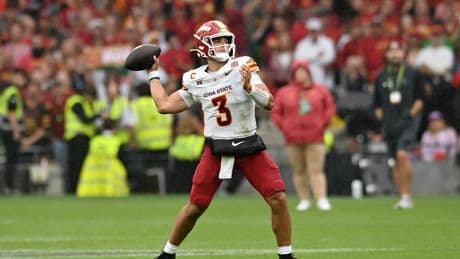 Iowa vs. Iowa State prediction: Best bet, odds for Cy-Hawk Game