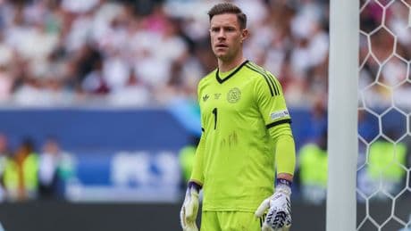 Schock für deutsche Nummer 1 - Kostet die OP ter Stegen nun die WM?
