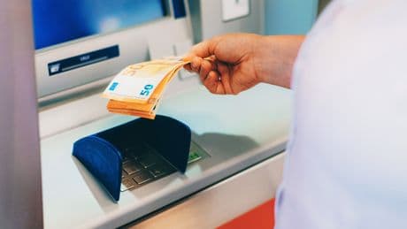 Weniger Bankfilialen in Deutschland