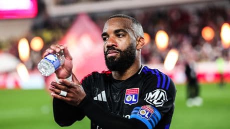 Ligue 1 : «On veut remercier Alex», un hommage prévu pour le dernier match de Lacazette avec Lyon