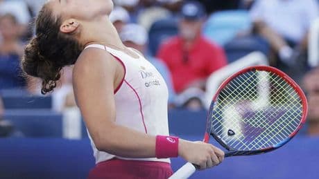 Jasmine Paolini sconfitta a Cincinnati da Iga Swiatek 7-5, 6-4: «Io arrivata in finale senza coach»