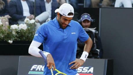 Berrettini salta il Roland Garros: continua la maledizione infortuni, non partecipa dal 2021