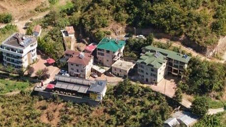 Önce kurşunladılar, camiye ve minibüse bile almadılar! 'Kılıbık' hikayesi yayıldı: Mahalle türbeye döndü