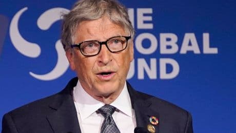 Bill Gates pledges his remaining fortune to the Gates Foundation, which will close in 20 years