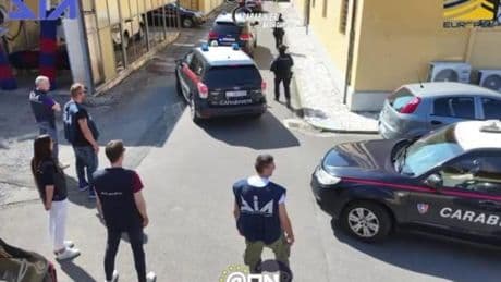 Operazione antidroga tra Toscana, Liguria e Lombardia: le immagini dei carabinieri
