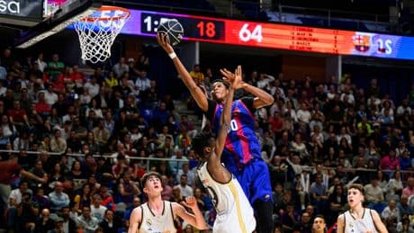 Mohamed Dabone, el pívot de 2,10 metros y 13 años que juega en el Barça y ya está en el radar de la NBA