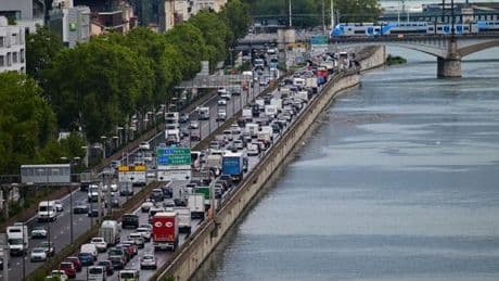 ZFE : près de 3 millions de véhicules parmi les plus polluants seraient remis en circulation en cas d’abandon du dispositif