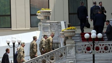 Dag na grote Oekraïense aanval zijn gesprekken met Rusland weer begonnen in Istanbul