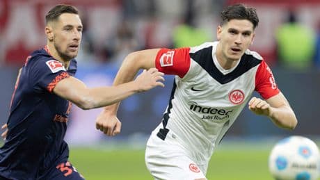 3 Stars können gehen - Wechsel von diesem Eintracht-Bankdrücker geplatzt