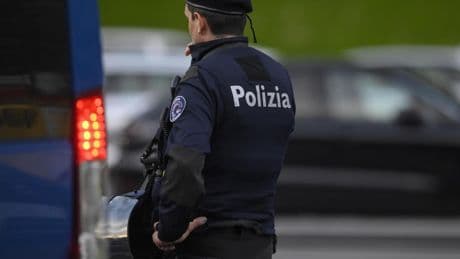 Mosquée du Gard : le suspect du meurtre d’un fidèle s’est rendu à la police en Italie