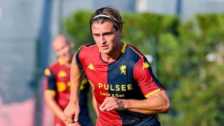 Genoa, Vieira punta sulla forza della concorrenza: “Con tanti titolari è più facile fare scelte”