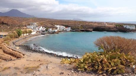Brits warned 'stay away' from popular holiday destination amid furious protests