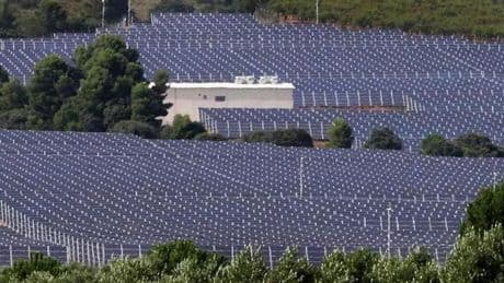 Los precios de los megacontratos’ de luz se hunden en España en pleno caos en el mercado eléctrico