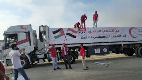 « Il faut négocier » : comment les ONG acheminent l’aide humanitaire en zone de conflit