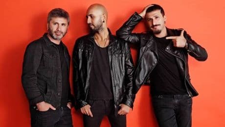 Harbiye Açıkhava konserlerinin açılışını yapan grubun solisti Duru ile konuştuk: 20 yıldır hep ‘Redd’