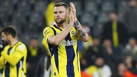 Skriniar'ın menajeri duyurdu: 'Transfere sezon sonu karar verecek!'