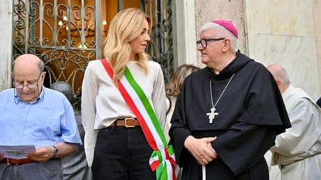 Genova, in centinaia per la processione del mondo del lavoro alla Guardia