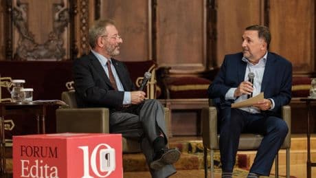 Un elogio del libro de texto inaugura el Fòrum Edita