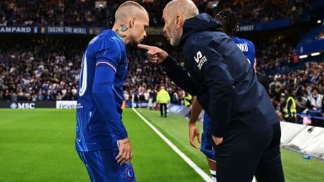 Enzo Maresca responds as Chelsea star Myhailo Mudryk arrives for Conference League final
