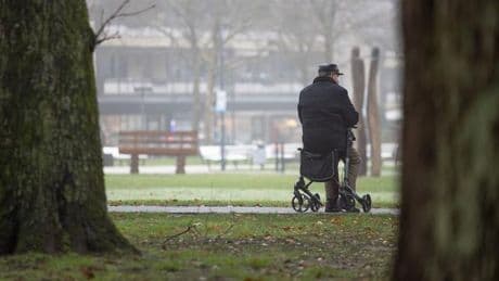 Ungleichheiten im Rentensystem: Niedersächsische Männer mit der niedrigsten Rente im Westen
