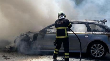 Bolu Dağı geçişinde otomobil alev alev yandı