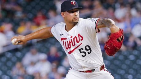 Phillies acquiring flamethrower Jhoan Duran from Twins in seismic trade deadline move
