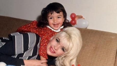 “My Mom, Jayne”, un docu “triste, doux et généreux” sur l’actrice Jayne Mansfield