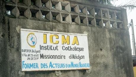 « Si tu ne sais pas te retenir devant une fille, il faut travailler sur toi » : en Côte d’Ivoire, un dispositif inédit pour lutter contre les abus dans l’Eglise