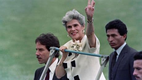 “Symbole de paix” : la presse du Nicaragua pleure l’ex-présidente Violeta Chamorro